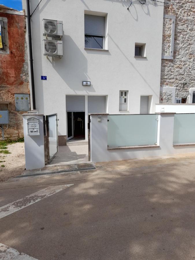 Apartments Donella Ουμάγκ Εξωτερικό φωτογραφία