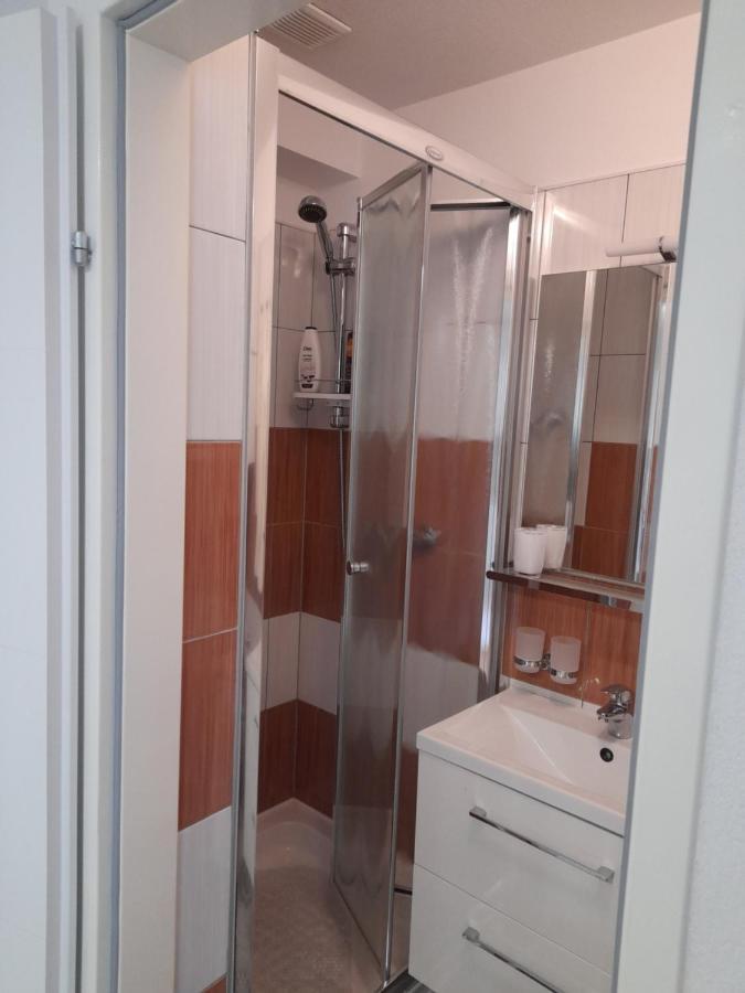Apartments Donella Ουμάγκ Εξωτερικό φωτογραφία